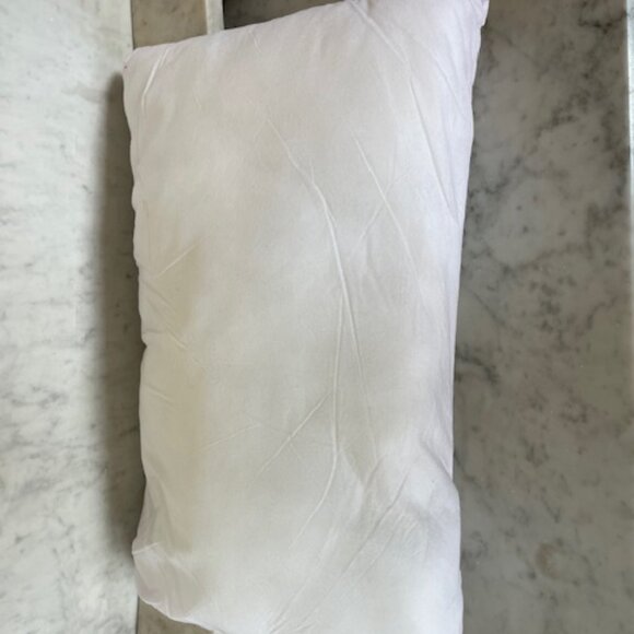 PIER 1 Reindeer Antler Wreath Applique Fringe Lumbar Pillow Red Rectangle - Picture 15 of 16